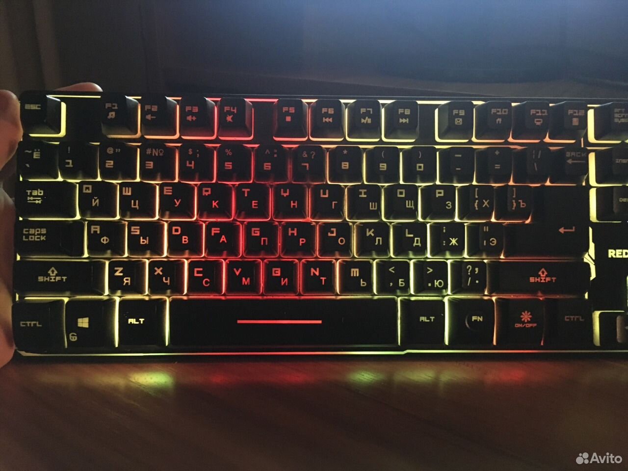 Red square tesla rgb не работает