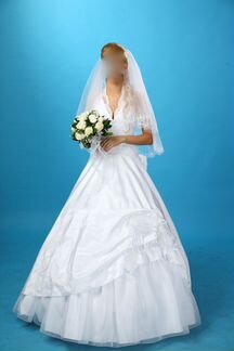 Красивое свадебное платье