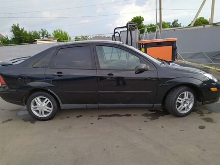 Ford Focus 2.0 AT, 2003, седан