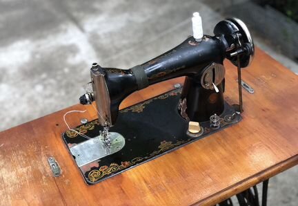 Швейная машинка зкм-Краснодар