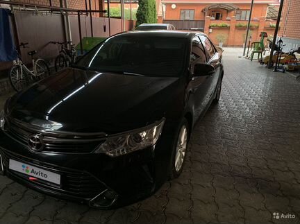 Toyota Camry 2.5 AT, 2015, седан