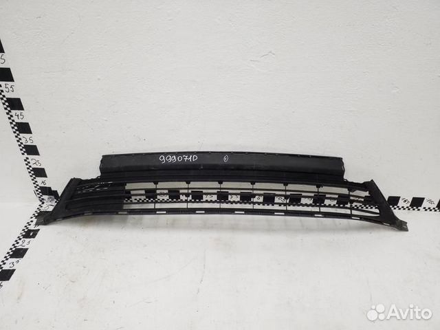 Решетка переднего бампера Toyota RAV4 CA40 Restail