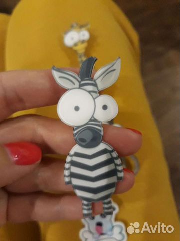 Серьги, броши,значки