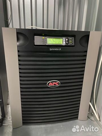 Мощный ибп для серверной 8ква APC sya8k8rmi