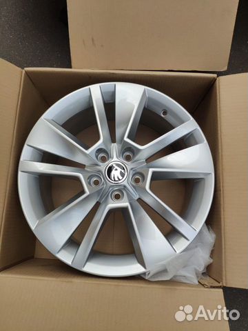 Skoda Triton Everest Silver Оригинал R17