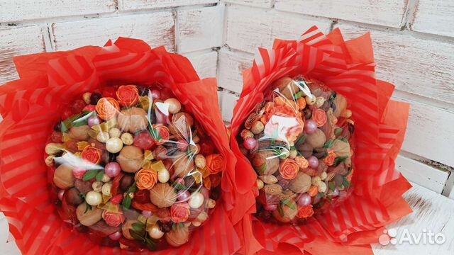 Букет из сухофруктов и орехов