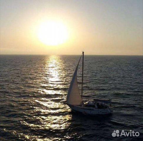 Фрахт парусно моторной яхты с капитаном