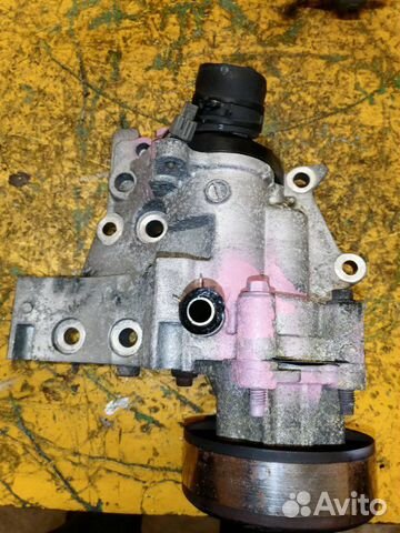 Помпа Nissan X-Trail T31 MR20DE