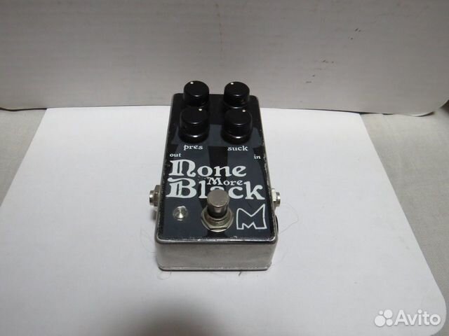 Гитарная педаль эффектов от Menatone