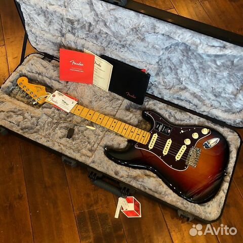 Fender American Professional II Strat MN