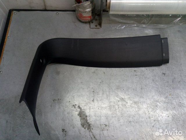 Обшивка двери багажника правая Opel Astra H Gtc