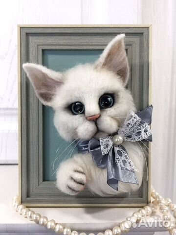 Панно котика из шерсти