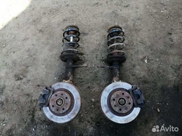 Стойка передняя Лада Приора LADA Priora