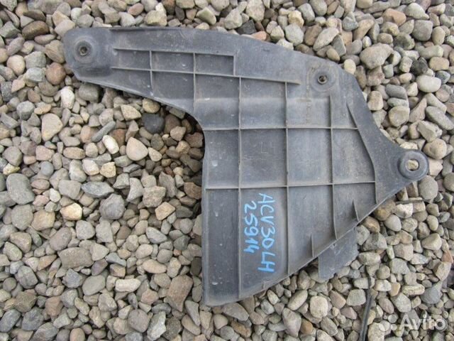 Защита двигателя левая Toyota Camry ACV30 2AZ-FE