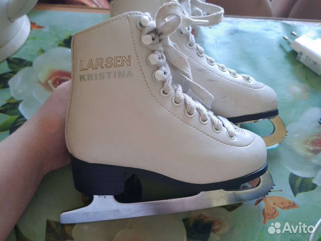 Коньки фигурные