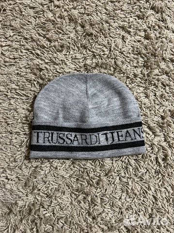 Шапка trussardi