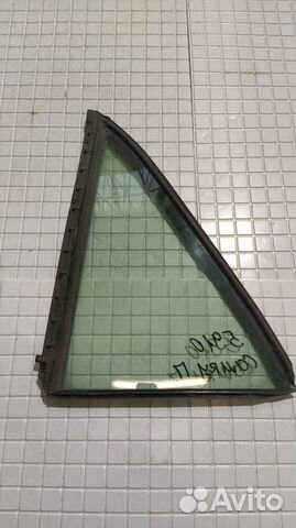 Стекло двери задней правой Toyota Camry 40