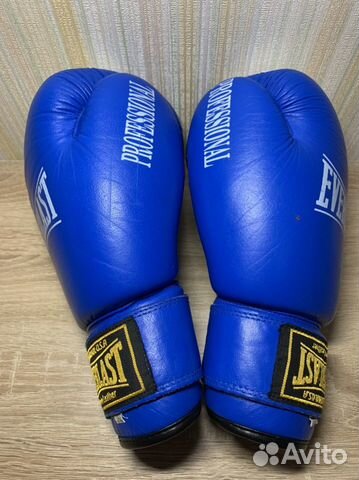 Боксерские перчатки 12 oz Everlast