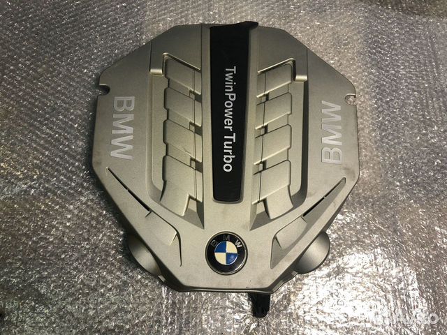 Крышка двигателя BMW 550i F10 N63