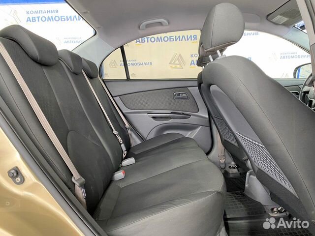 Kia Rio `2011