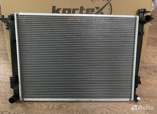 Радиатор Kia Sportage 3 SL 2010-16 2.0 мт