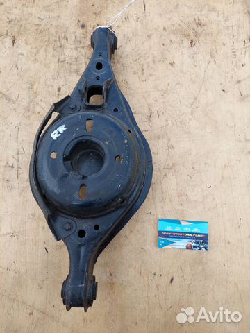 Задний правый подпружинный рычаг Мазда 6 GG