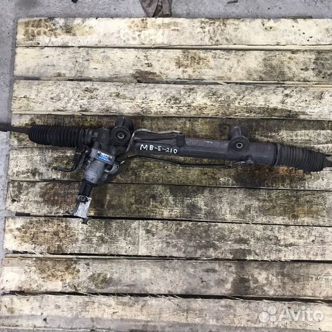 Рулевая рейка Mercedes w210 2002 год