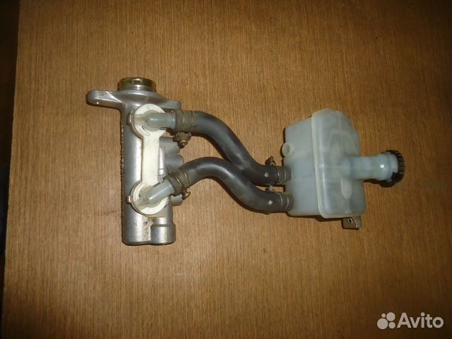 Главный тормозной цилиндр Nissan Largo kugnc22