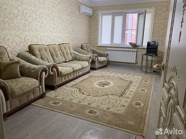 

3-к. квартира, 63 м², 8/10 эт.
