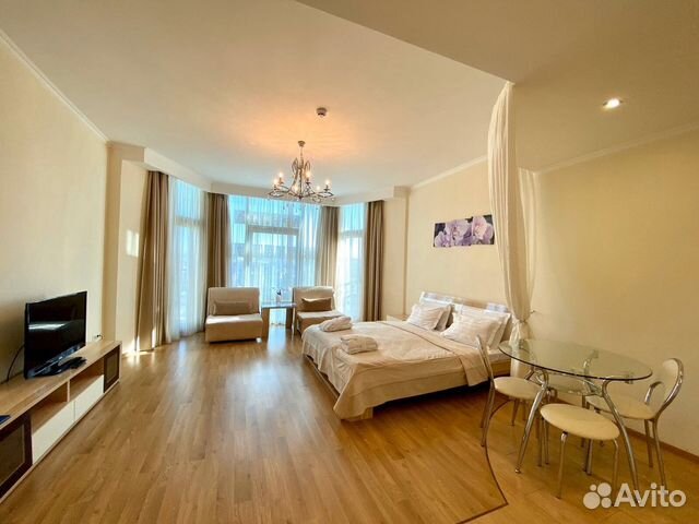 

Квартира-студия, 42 м², 1 кровать