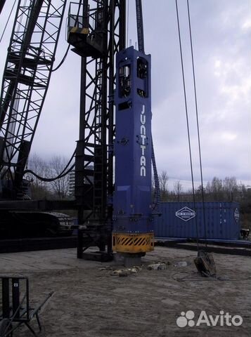 Гидромолот junttan HHK12/14A с гидростанцией