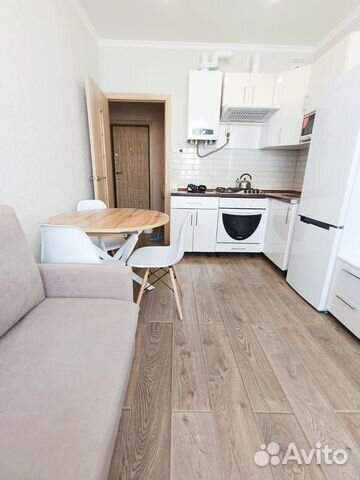 

1-к. квартира, 35 м², 9/9 эт.