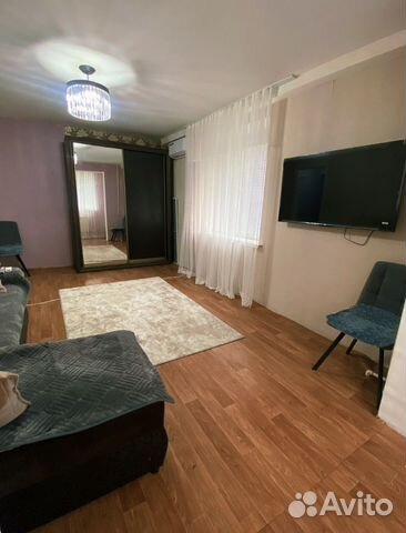 

1-к. квартира, 40 м², 1/8 эт.