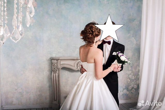 Шикарное атласное платье 44р