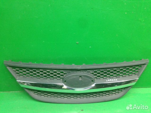 Решетка радиатора LADA Largus 12 г Решетка радиатора LADA Largus 12 г