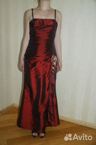 Платье на торжество, размер 44-46