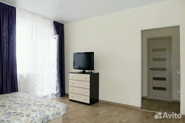 1-к квартира, 33 м², 10/18 эт. 1-к квартира, 33 м², 10/18 эт.