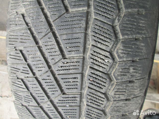 Продам 1 баллон 225/50 R17 continental Продам 1 баллон 225/50 R17 continental