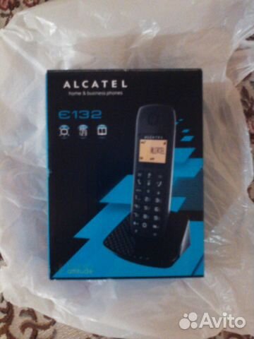 Телефон Alcatel E132 Телефон Alcatel E132
