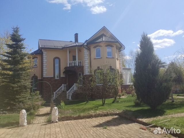 

5-к. коттедж, 290 м²