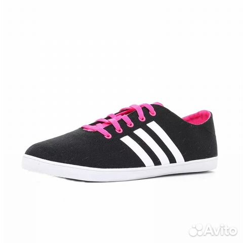 Кроссовки новые Adidas Кроссовки новые Adidas