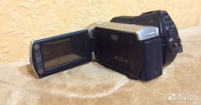 Видеокамера sony DCR-SR46, возможен торг Видеокамера sony DCR-SR46, возможен торг