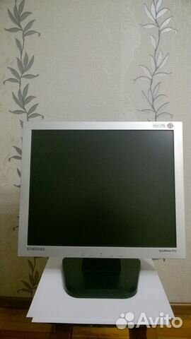 Монитор SAMSUNG Syncmaster 913V