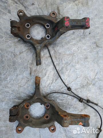 Кулак поворотный Nissan Qashqai J10 Кулак поворотный Nissan Qashqai J10