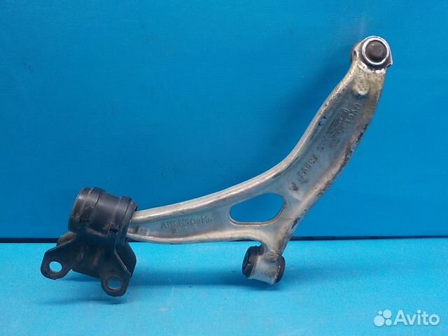 Рычаг передний правый Ford Focus 3