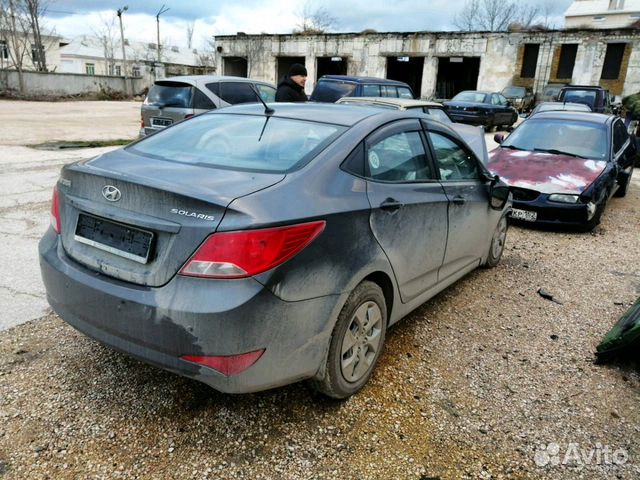 Hyundai Solaris 1.6 AT, 2014, битый, 50 000 км