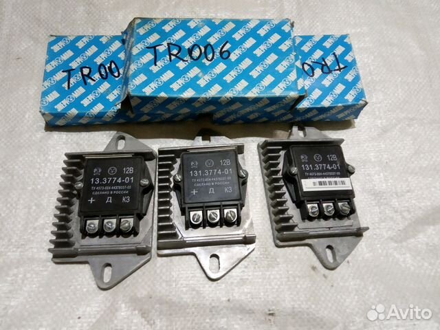 Коммутатор волга 3110. Коммутатор Волга УАЗ 131.3774.01. Коммутатор ГАЗ 3110 402. Коммутатор ГАЗ 66. Регулятор напряжения со щ.у. УАЗ, ПАЗ, ГАЗ-66.