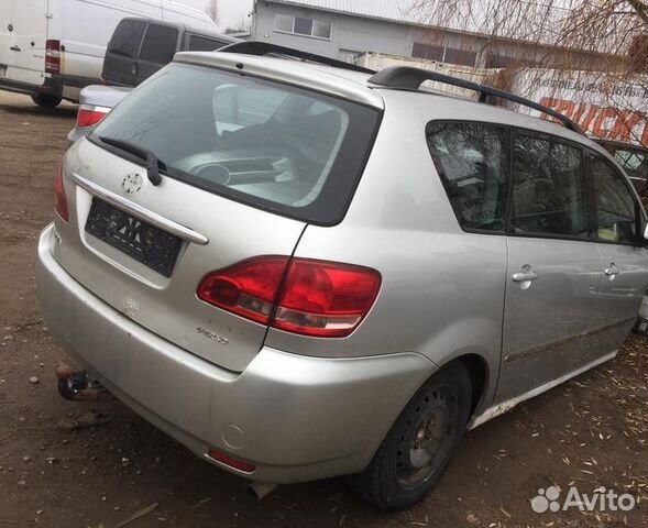 Запчасти бу Тойота Avensis Verso с 2001 Запчасти бу Тойота Avensis Verso с 2001
