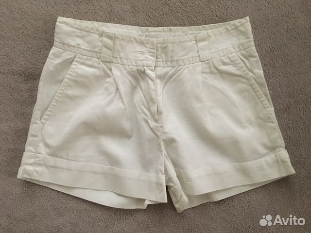 Джинсы Sisley, шорты Missoni, юбка D Джинсы Sisley, шорты Missoni, юбка D