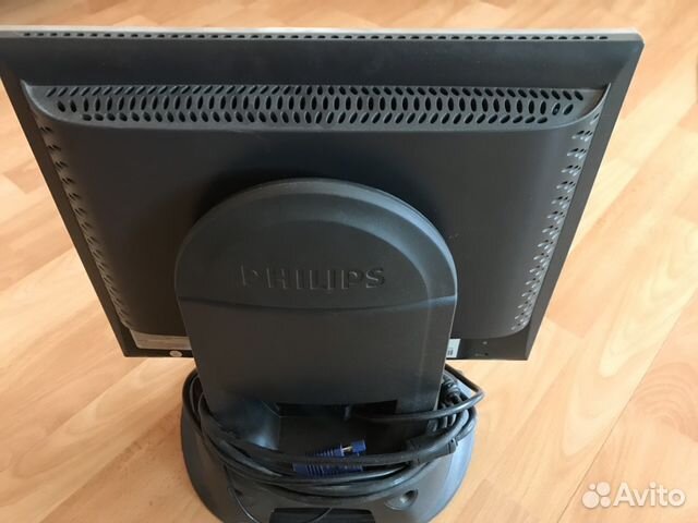 Монитор Philips 150B3